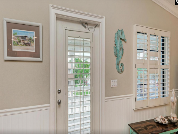 Holmes Beach Vacation Rental with Heated Pool & Spa – Steps to Gulf